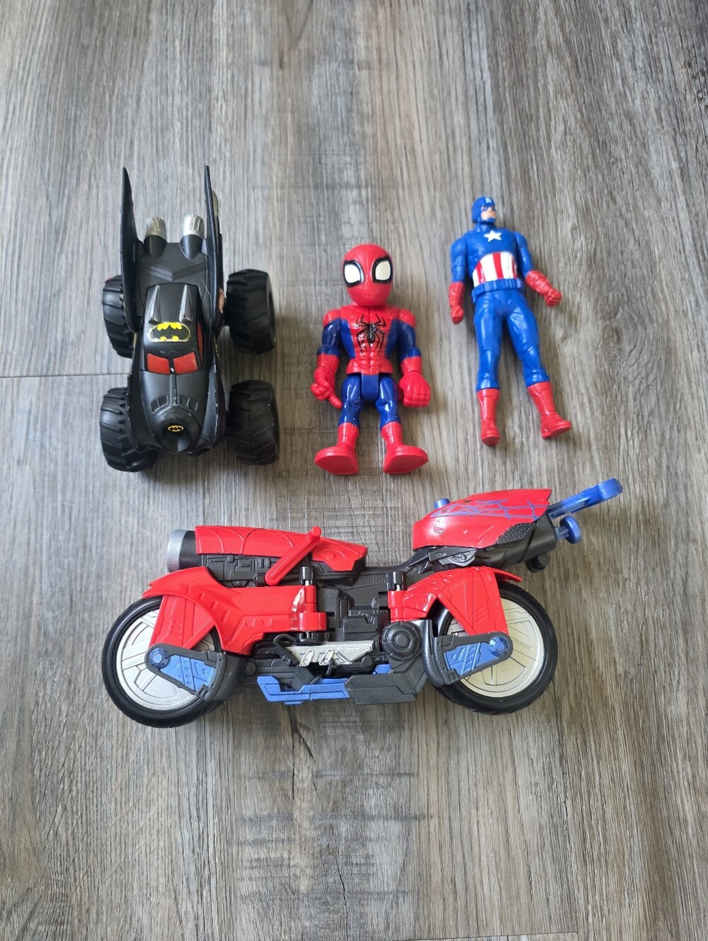 Red Spider-Themed Transforming Action Toy with Blue Accents